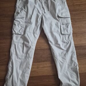 Women's Cargo Pants in Light Gray